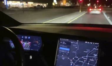 Así es como los automóviles Tesla se manejarán solos luego de la actualización Beta de Autopilot