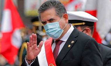 Jaqueado por el Congreso y las protestas, Merino renunció como presidente interino de Perú