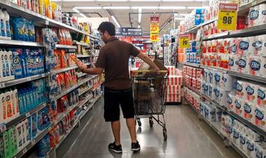Reglamentaron la Ley de Góndolas: qué cambios deberán hacer los supermercados