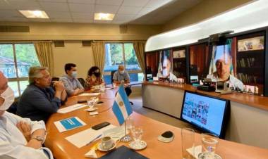 Alberto Fernández convocó a un encuentro virtual de emergencia con gobernadores