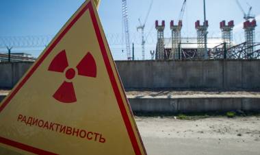 FOTOS: Antes y después de la explosión de uno de los cuatro reactores de la central de Chernóbil