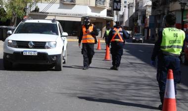 Córdoba adhiere a las restricciones dispuestas hasta el 30 de mayo
