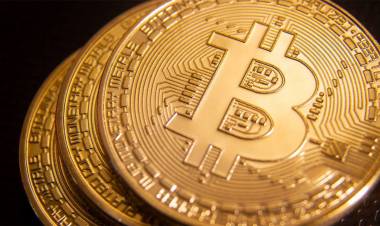 El presidente del Banco Central advirtió sobre los riesgos del Bitcoin