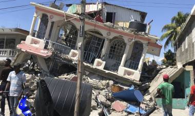 Terremoto en Haití: 724 muertos y cientos de personas atrapadas entre los escombros