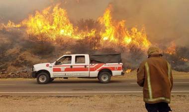 Incendios en el norte de San Luis ponen en jaque el límite con Córdoba