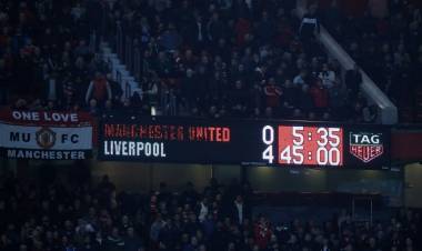 La humillante goleada del Liverpool que provocó la partida masiva de los aficionados del United a 40′ del final