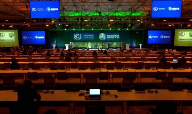 La COP26 adopta el Pacto de Glasgow para acelerar la lucha contra el cambio climático