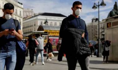 Coronavirus: España elimina casi por completo el uso del barbijo