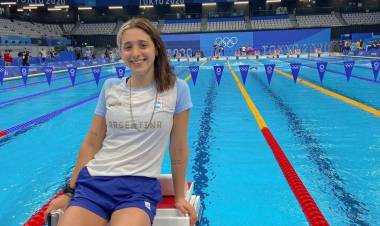 La nadadora Delfina Pignatiello anunció su retiro del deporte profesional: “Gracias a quienes me acompañaron”