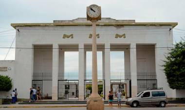 Identifican en una tumba NN de Rosario a un estudiante desaparecido durante la dictadura