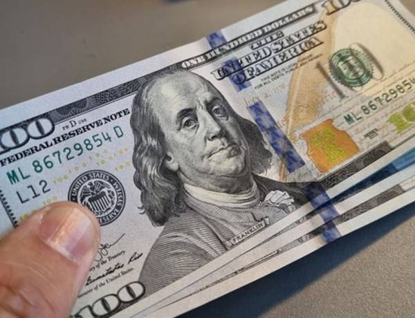 El dólar blue sufrió su quinta caída consecutiva
