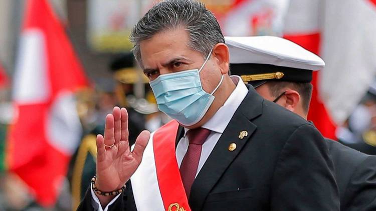 Jaqueado por el Congreso y las protestas, Merino renunció como presidente interino de Perú