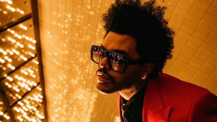 The Weeknd acusa de "corrupción" a los Grammy por su ausencia en las nominaciones