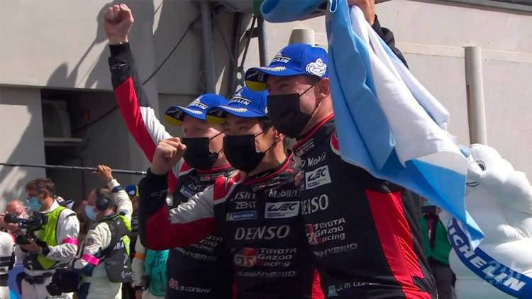 "Pechito" López hizo historia y ganó las 24 Horas de Le Mans
