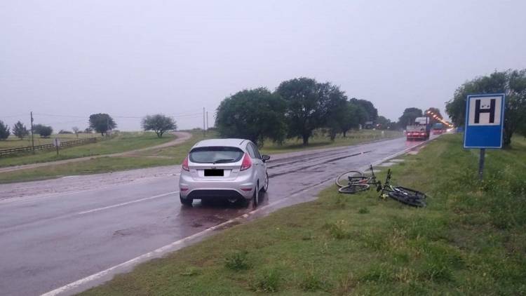 En La Pampa, un ciclista murió tras ser alcanzado por un rayo