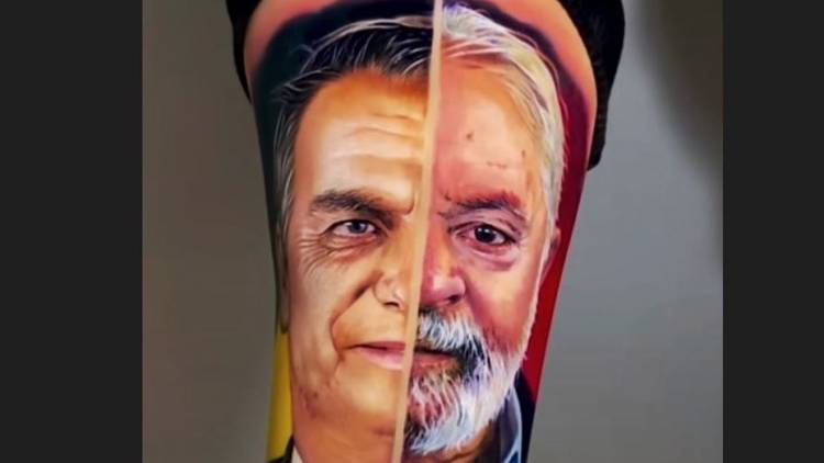 Un hombre se tatuó los rostros de Bolsonaro y Lula Da Silva en el brazo