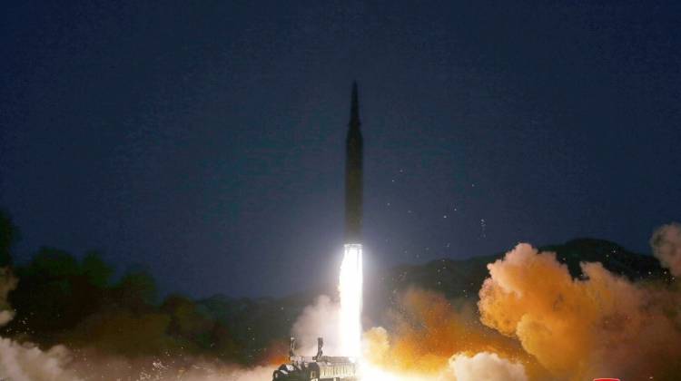 Tensión: Corea del Norte lanzó un misil que sobrevoló Japón y se activó la alerta civil en toda la zona