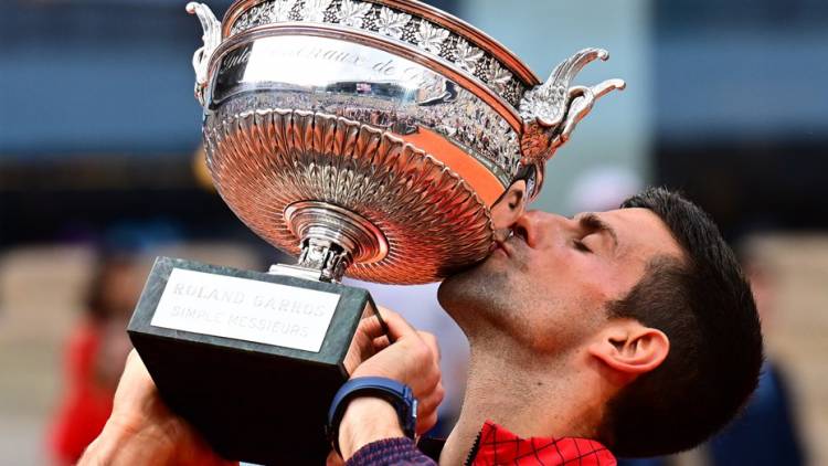 Djokovic ganó Roland Garros y es el jugador con más Grand Slams en la historia del tenis