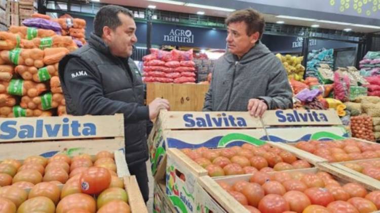 Mayoristas del Mercado Central bajan 20% el precio de frutas y verduras