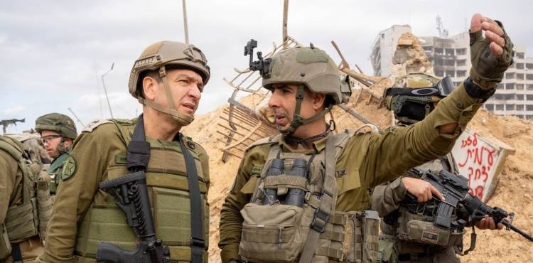 Primera baja militar en Israel por el ataque de Hamas del 7 de octubre: renunció el jefe de Inteligencia del Ejército