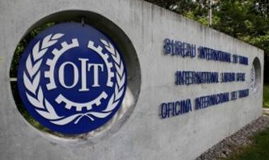 La CGT reclamó en Ginebra un urgente cambio en la estructura financiera mundial