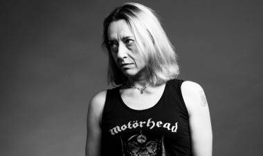 Virginie Despentes: "No escapás a la clase en la que naciste y yo tampoco quise hacerlo"