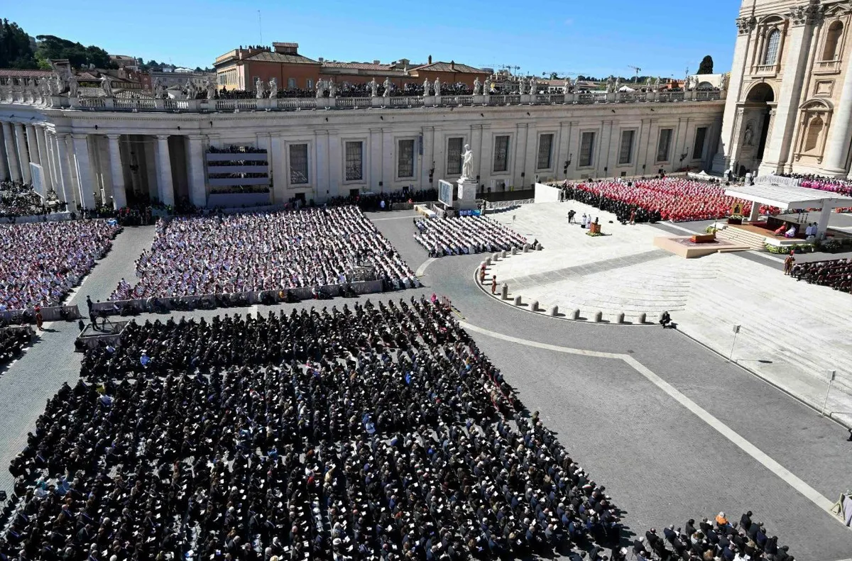 Multitudinario funeral del Papa Francisco en la Plaza San Pedro