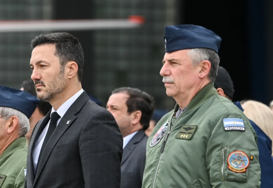 Ex ministros de Defensa cuestionan a Luis Petri por habilitar el uso de militares en seguridad interior