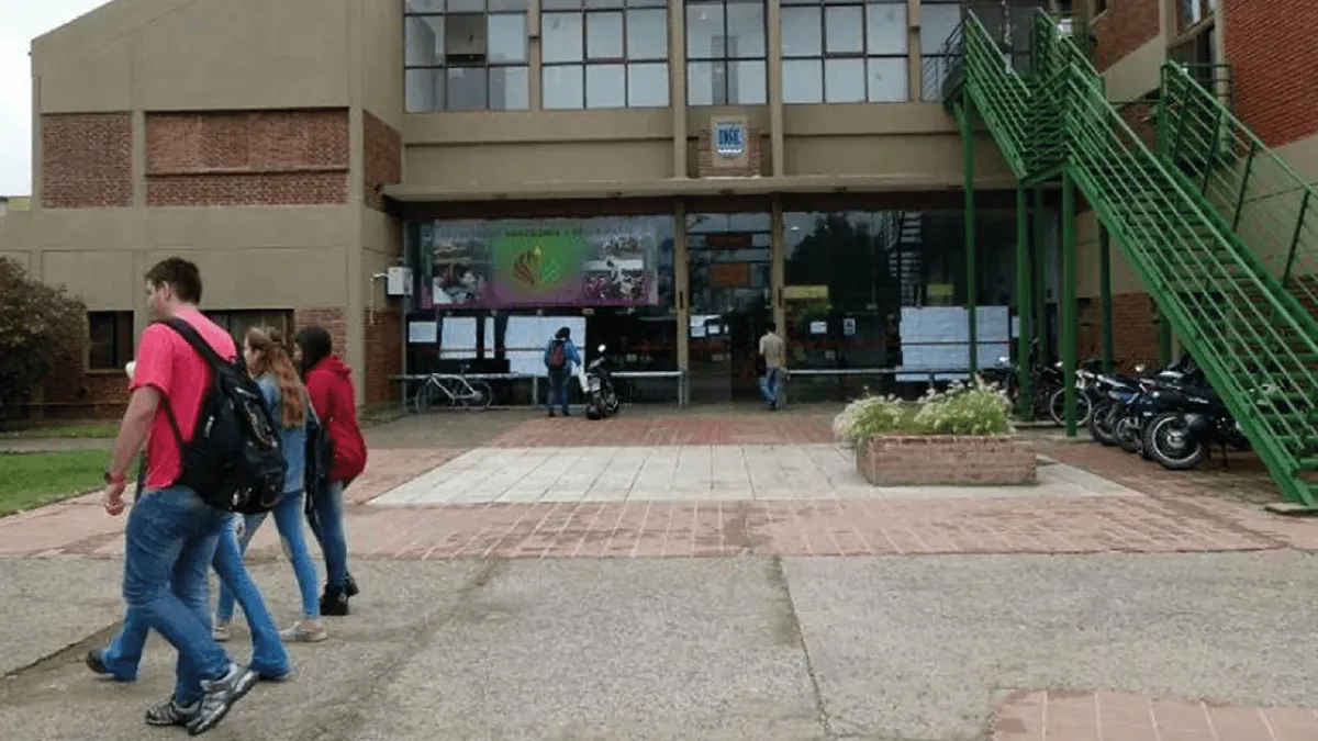 Causa por irregularidades en la Universidad: ya hay tres detenidos