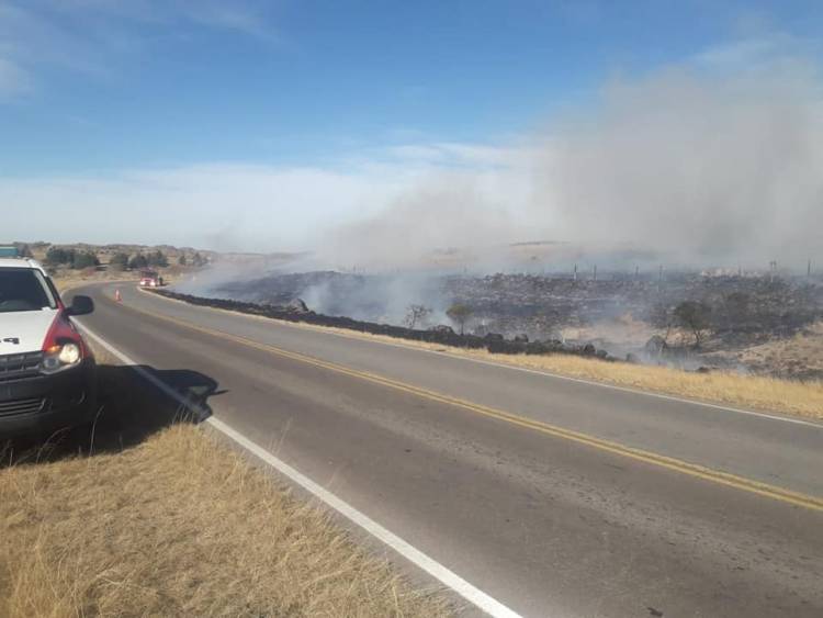 Achiras: Incendios Simultáneos en La tarde del Jueves en Cercanias a Achiras