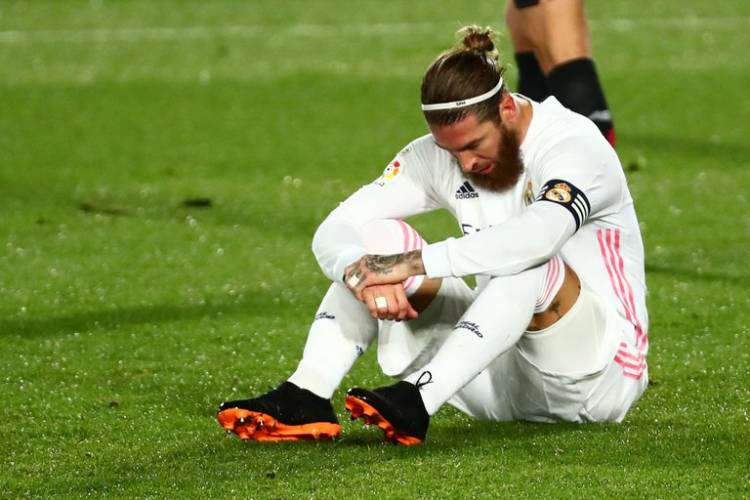 Después de 16 años Sergio Ramos podría dejar el Real Madrid: el dardo de su representante a la dirigencia