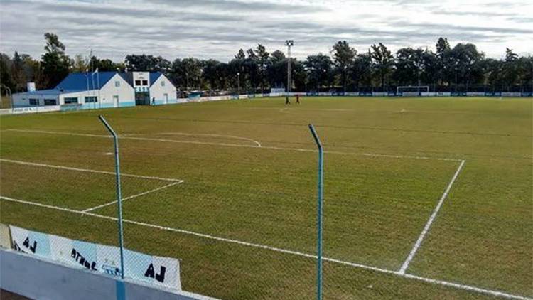 La Liga Regional de Fútbol confirmó la suspensión de las actividades