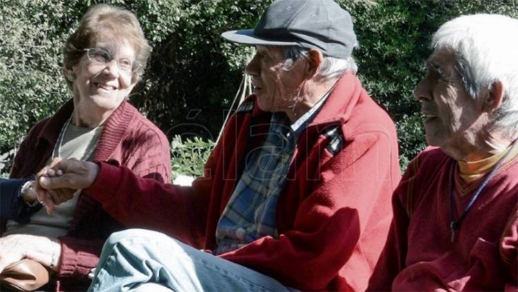 Jubilaciones, pensiones y asignaciones tendrán un aumento del 12,12% a partir de junio