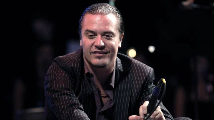 Mike Patton canceló la nueva gira de Faith No More por problemas mentales