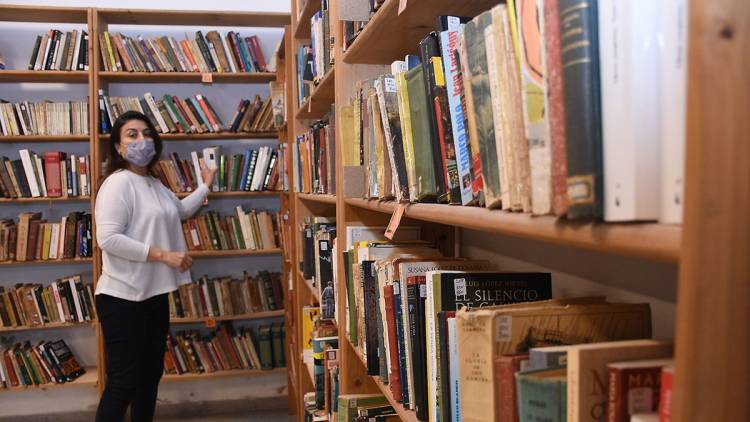 Por el costo de los libros, cada vez hay más demanda en las bibliotecas