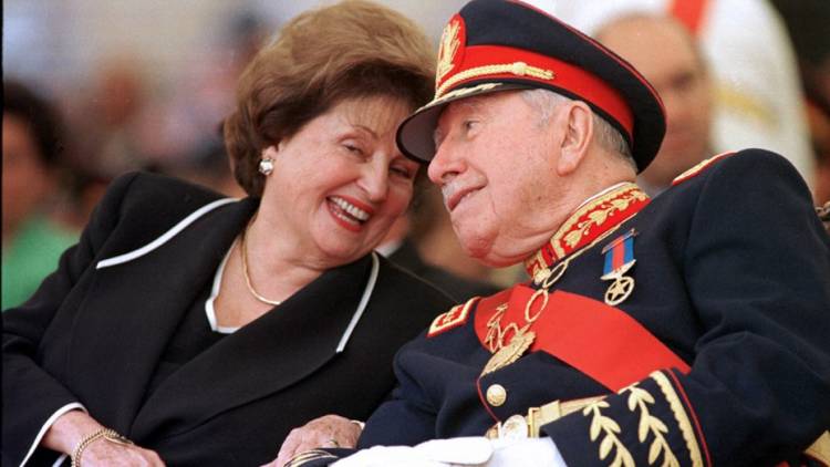 A los 99 años, murió la viuda del dictador chileno Augusto Pinochet