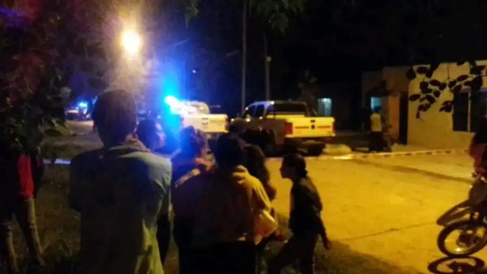 Una nena de 4 años desapareció mientras jugaba en Luján y la hallaron muerta debajo de un bolsón de arena