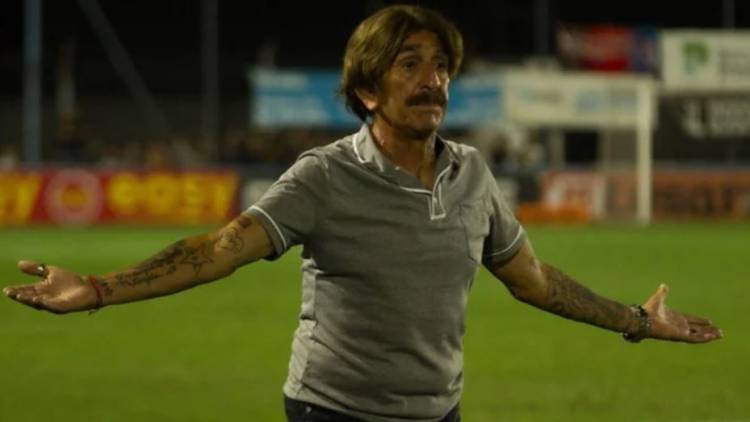 Pablo Vicó se despide de Brown de Adrogué después de 15 años como entrenador del club
