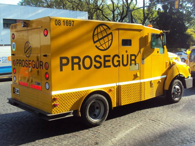 Insólito: una empresa de caudales hizo un simulacro de robo, pero no avisó y la Policía montó un gran operativo