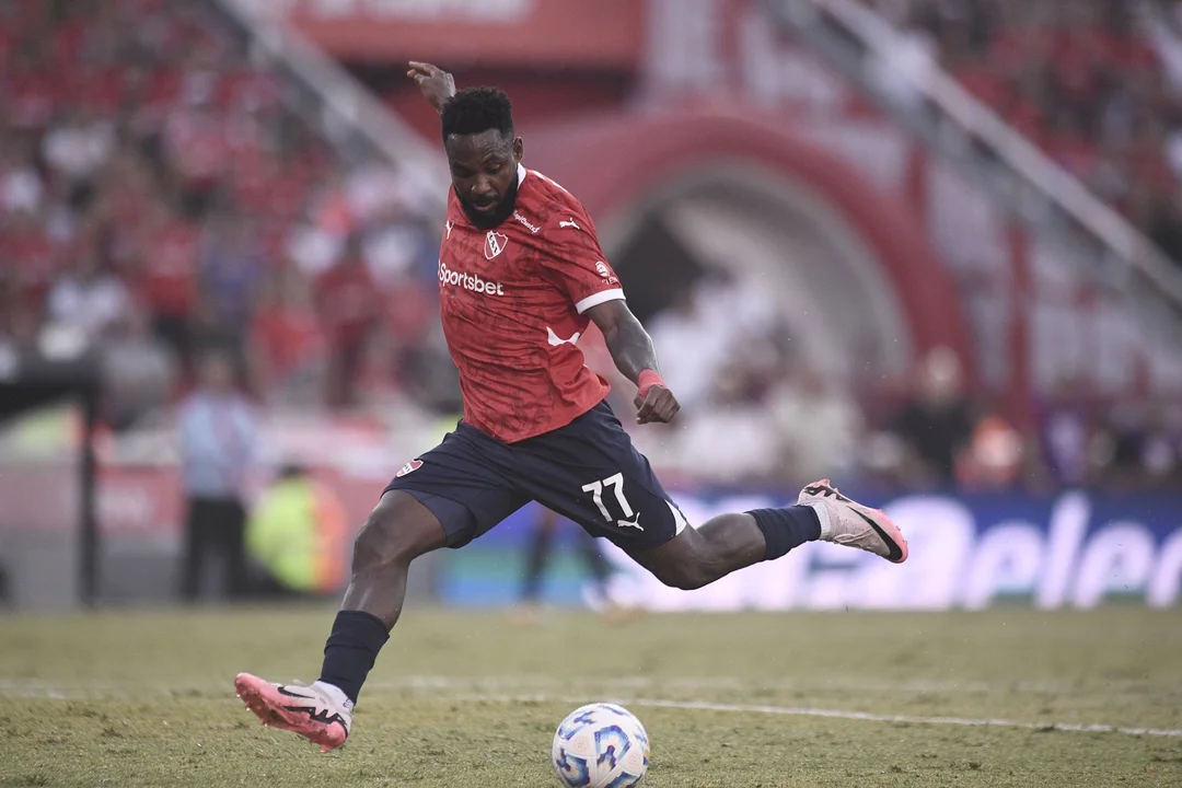 Independiente y una jugada polémica que reaviva las sospechas de fraude en el fútbol argentino