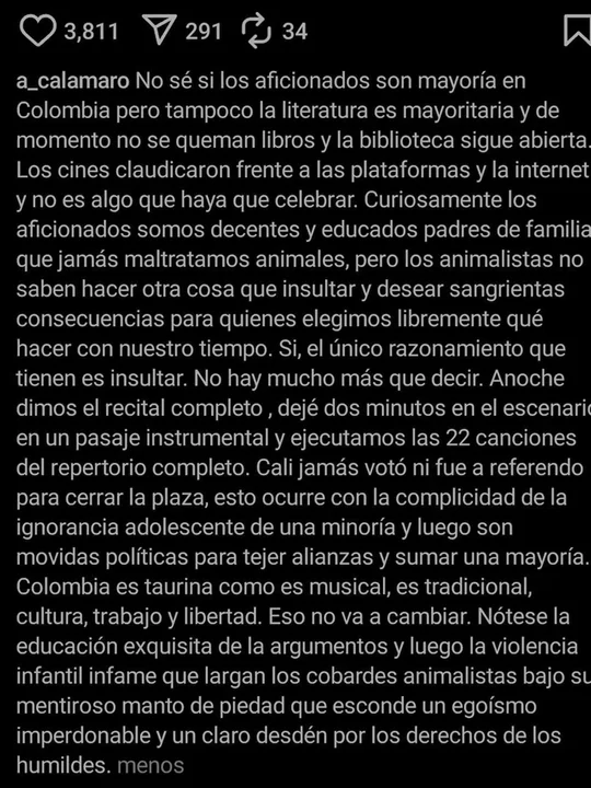 Andrés Calamaro fue abucheado en Colombia y tuvo que abandonar el escenario
